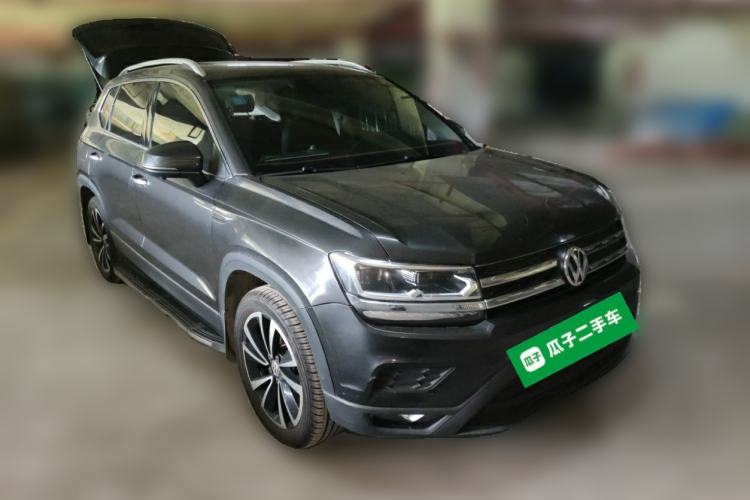 Used Volkswagen Tharu 2020 280TSI Two-Wheel Drive Luxury Edition China VI Standard Front Right 45 Deg