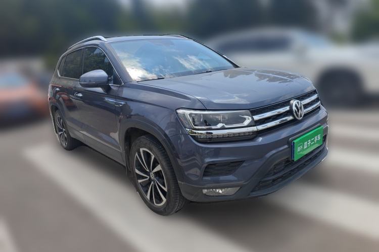 Used Volkswagen Tharu 2020 280TSI Two-Wheel Drive Luxury Edition China VI Standard Front Right 45 Deg