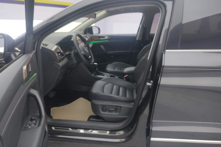 Used Volkswagen Tharu 2020 Restyled 330TSI Four-Wheel Drive Luxury Edition China VI Standard Left Front Seat
