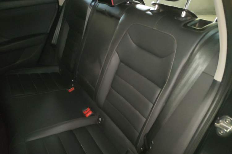 Used Volkswagen Tharu 2020 280TSI Two-Wheel Drive Luxury Edition China VI Standard Left Rear Seat