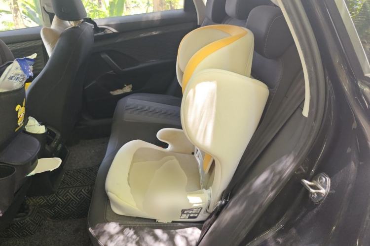 Used Volkswagen Tharu 2020 280TSI Two-Wheel Drive Trend Edition China VI Standard Left Rear Seat