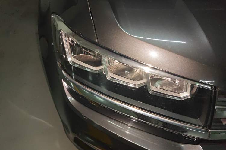 Used Volkswagen Tharu 2020 280TSI Two-Wheel Drive Comfort Edition China VI Standard Right Front Headlight