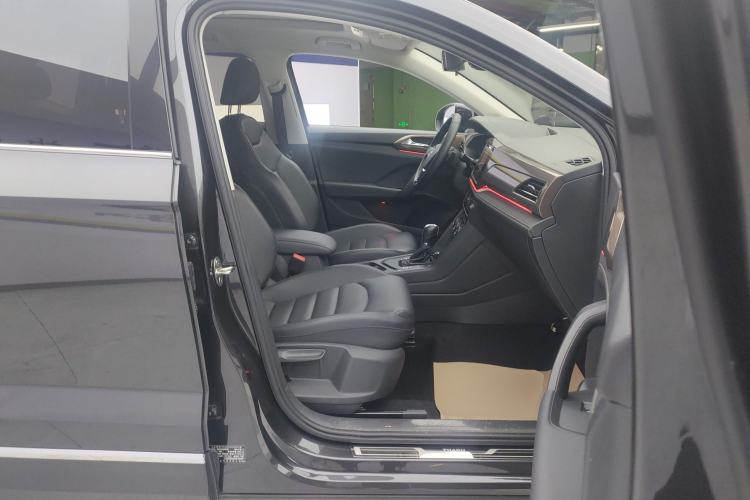 Used Volkswagen Tharu 2020 Restyled 330TSI Four-Wheel Drive Luxury Edition China VI Standard Right Front Seat