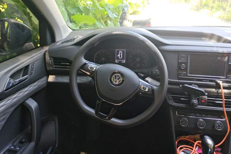 Used Volkswagen Tharu 2020 280TSI Two-Wheel Drive Trend Edition China VI Standard Steering Wheel