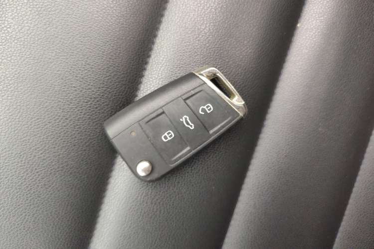 Used Volkswagen Tharu 2020 280TSI Two-Wheel Drive Comfort Edition China VI Standard Vehicle Key