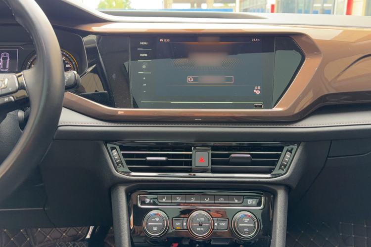 Used Volkswagen Tharu 2020 280TSI Two-Wheel Drive Luxury Edition China VI Standard Audio And AC Panel