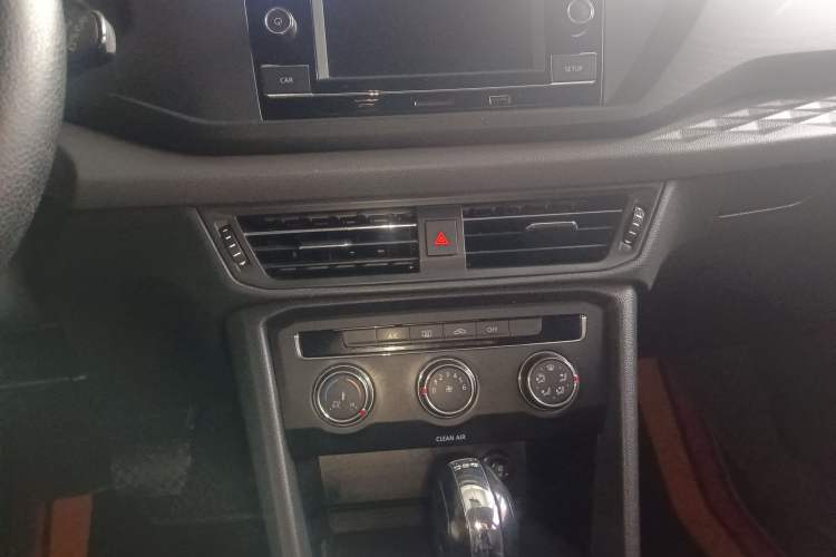 Used Volkswagen Tharu 2020 280TSI Two-Wheel Drive Trend Edition China VI Standard Audio And AC Panel