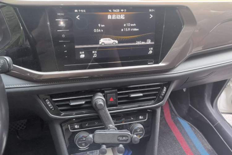 Used Volkswagen Tharu 2020 280TSI Two-Wheel Drive Luxury Edition China VI Standard Audio And AC Panel