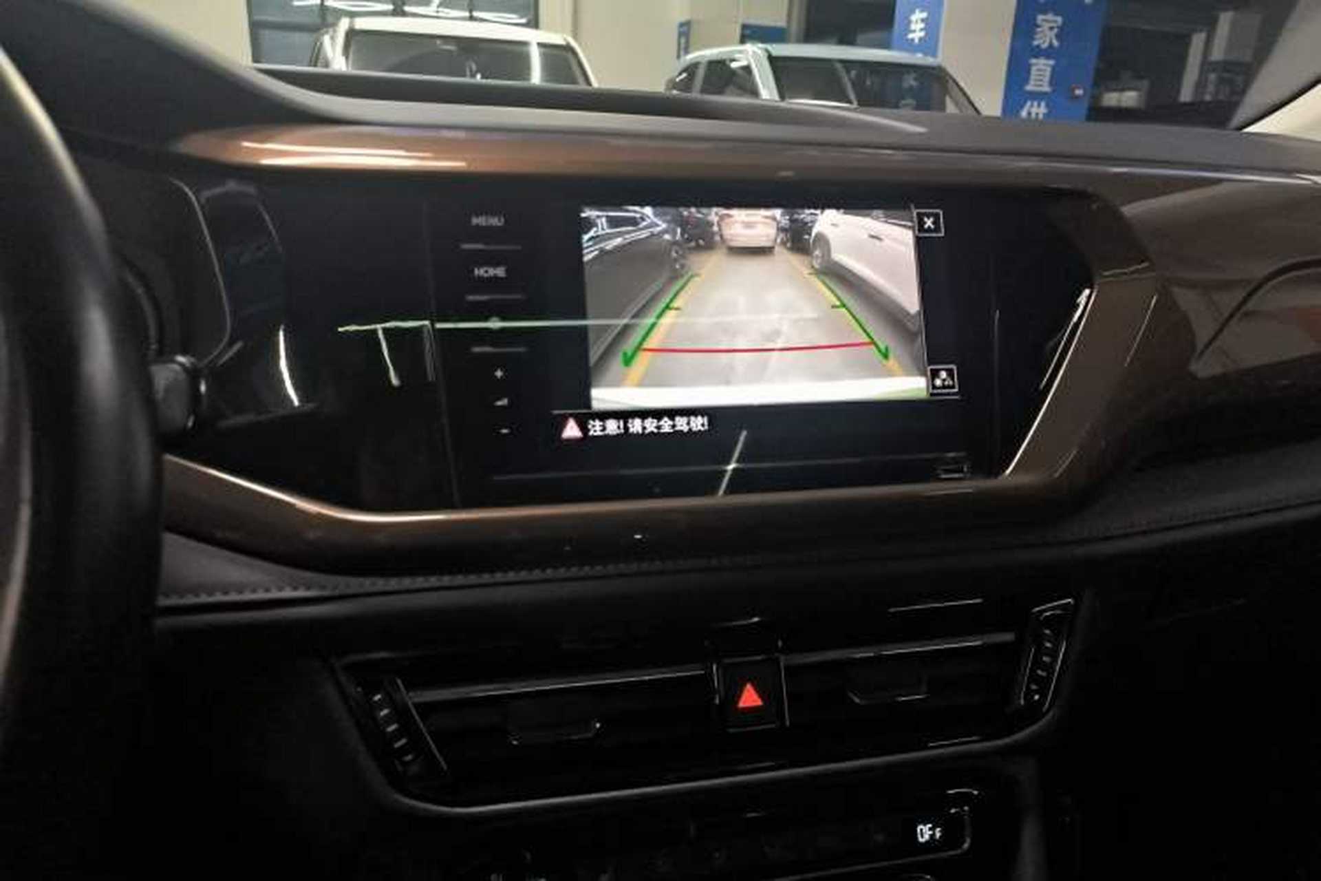 Used Volkswagen Tharu 2020 330TSI All-Wheel-Drive Luxury Edition China VI Standard Audio And AC Panel