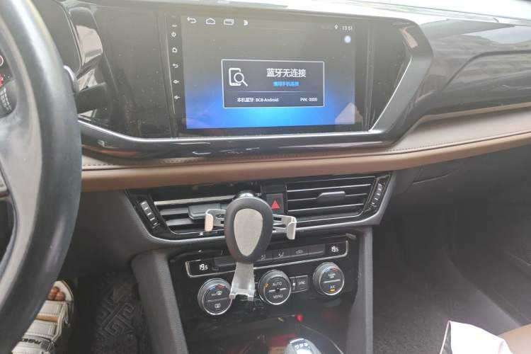 Used Volkswagen Tharu 2020 280TSI Two-Wheel Drive Comfort Edition China VI Standard Audio And AC Panel