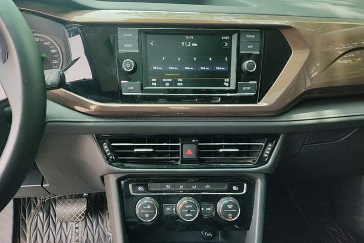 Used Volkswagen Tharu 2020 280TSI Two-Wheel Drive Comfort Edition China VI Standard Audio And AC Panel