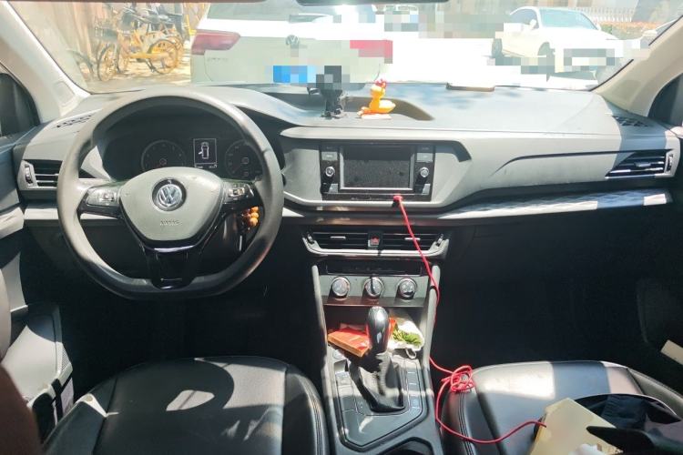 Used Volkswagen Tharu 2020 280TSI Two-Wheel Drive Trend Edition China VI Standard Center Console