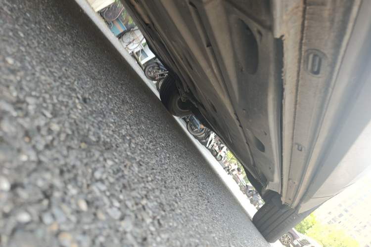 Used Volkswagen Tharu 2020 280TSI Two-Wheel Drive Comfort Edition China VI Standard Chassis Rear Right