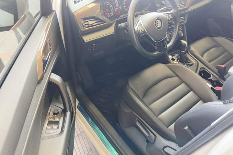 Used Volkswagen Tharu 2020 280TSI Two-Wheel Drive Comfort Edition China VI Standard Driver Seat