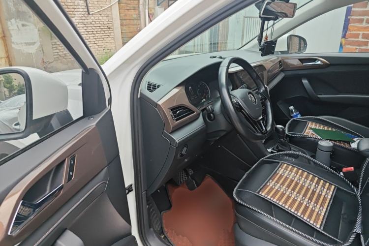 Used Volkswagen Tharu 2020 280TSI Two-Wheel Drive Luxury Edition China VI Standard Driver Seat