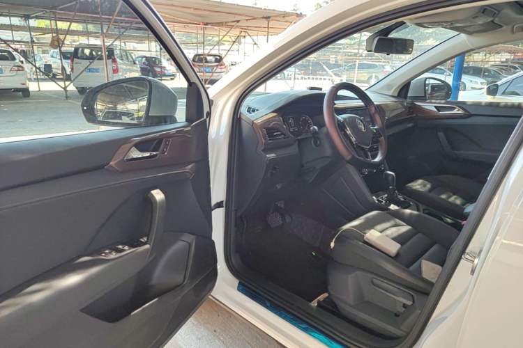 Used Volkswagen Tharu 2020 280TSI Two-Wheel Drive Comfort Edition China VI Standard Driver Seat