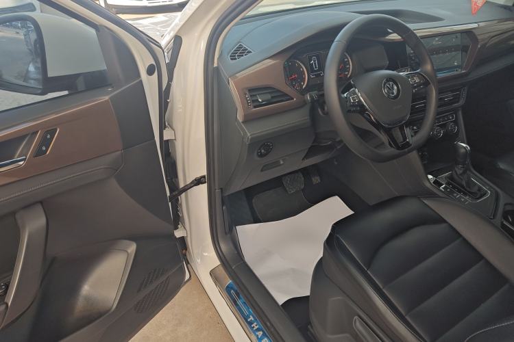 Used Volkswagen Tharu 2020 280TSI Two-Wheel Drive Luxury Edition China VI Standard Driver Seat