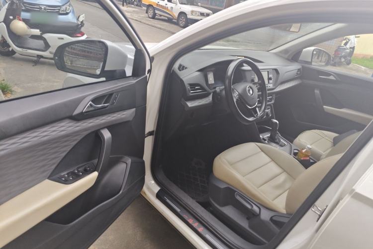 Used Volkswagen Tharu 2020 280TSI Two-Wheel Drive Trend Edition China VI Standard Driver Seat