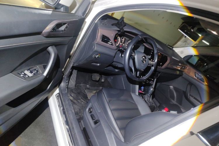 Used Volkswagen Tharu 2020 280TSI Two-Wheel Drive Luxury Plus Version China VI Standard Driver Seat