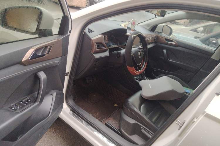 Used Volkswagen Tharu 2020 280TSI Two-Wheel Drive Comfort Edition China VI Standard Driver Seat