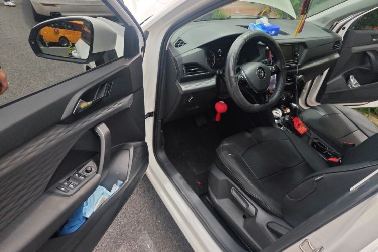 Used Volkswagen Tharu 2020 280TSI Two-Wheel Drive Trend Edition China VI Standard Driver Seat