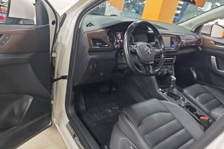 Used Volkswagen Tharu 2020 280TSI Two-Wheel Drive Comfort Edition China VI Standard Driver Seat