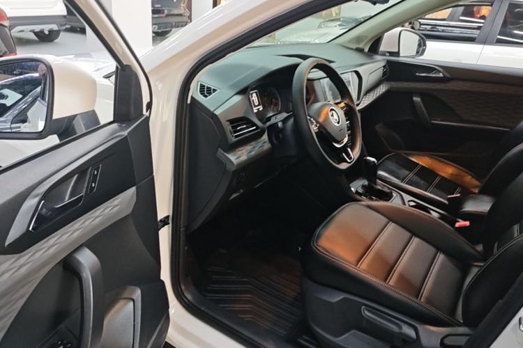 Used Volkswagen Tharu 2020 280TSI Two-Wheel Drive Trend Edition China VI Standard Driver Seat