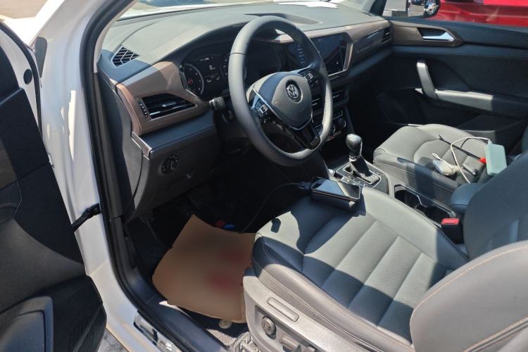 Used Volkswagen Tharu 2020 280TSI Two-Wheel Drive Luxury Plus Version China VI Standard Driver Seat