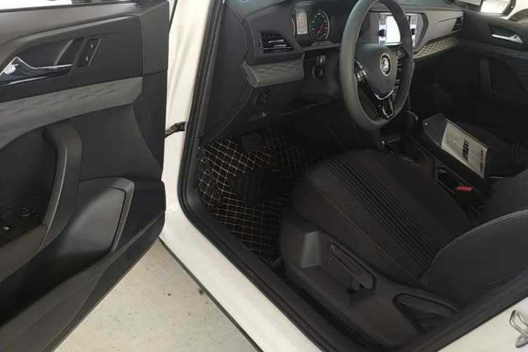 Used Volkswagen Tharu 2020 280TSI Two-Wheel Drive Trend Edition China VI Standard Driver Seat