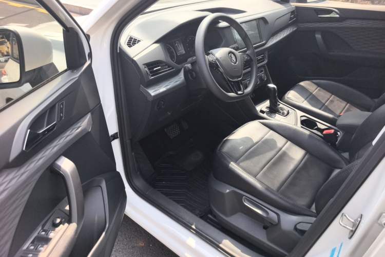 Used Volkswagen Tharu 2020 280TSI Two-Wheel Drive Trend Edition China VI Standard Driver Seat