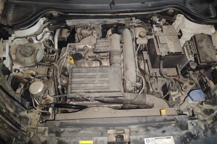 Used Volkswagen Tharu 2020 280TSI Two-Wheel Drive Luxury Edition China VI Standard Engine Bay