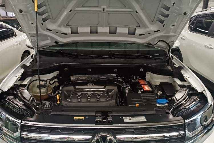 Used Volkswagen Tharu 2020 Revised Version 330TSI Four-Wheel Drive Flagship Edition China VI Engine Bay