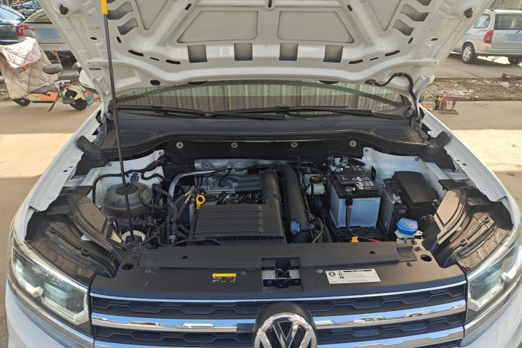 Used Volkswagen Tharu 2020 280TSI Two-Wheel Drive Luxury Edition China VI Standard Engine Bay