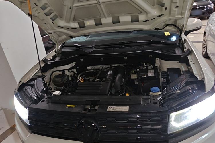 Used Volkswagen Tharu 2020 280TSI Two-Wheel Drive Luxury Plus Version China VI Standard Engine Bay