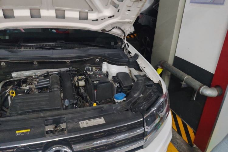 Used Volkswagen Tharu 2020 280TSI Two-Wheel Drive Luxury Plus Version China VI Standard Engine Bay Left