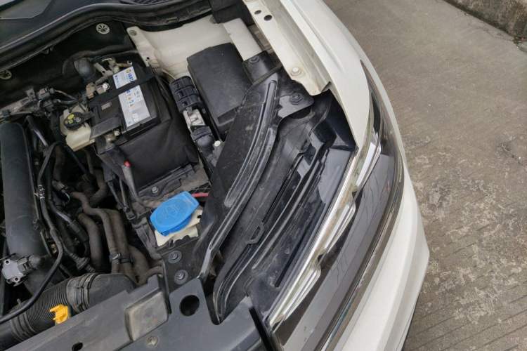 Used Volkswagen Tharu 2020 280TSI Two-Wheel Drive Comfort Edition China VI Standard Engine Bay Left