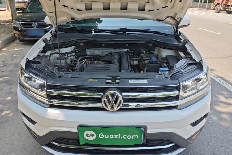 Used Volkswagen Tharu 2020 280TSI Two-Wheel-Drive Flagship Version China VI Engine Bay