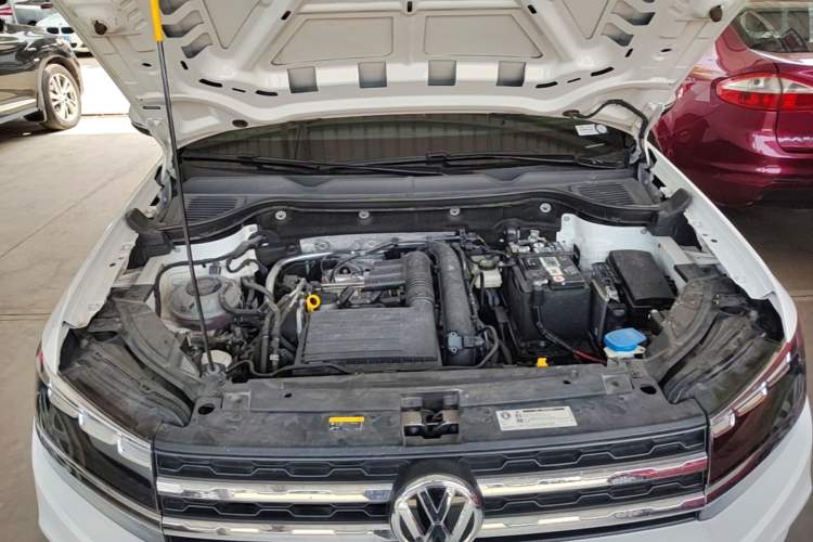 Used Volkswagen Tharu 2020 280TSI Two-Wheel Drive Comfort Edition China VI Standard Engine Bay
