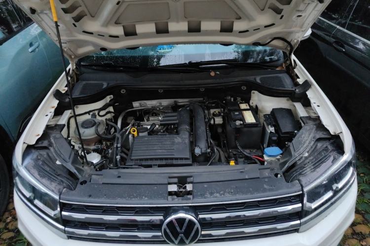 Used Volkswagen Tharu 2020 280TSI Two-Wheel Drive Luxury Edition China VI Standard Engine Bay