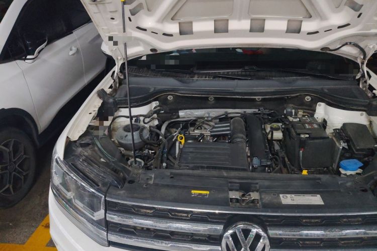 Used Volkswagen Tharu 2020 280TSI Two-Wheel Drive Luxury Plus Version China VI Standard Engine Bay Right