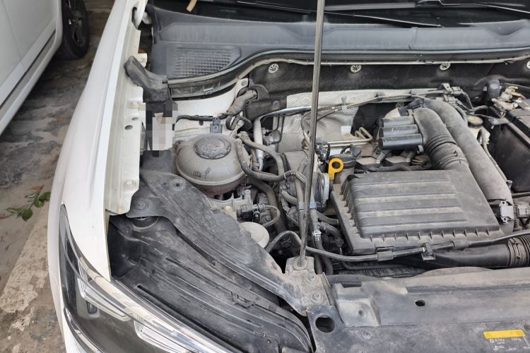 Used Volkswagen Tharu 2020 280TSI Two-Wheel Drive Trend Edition China VI Standard Engine Bay Right