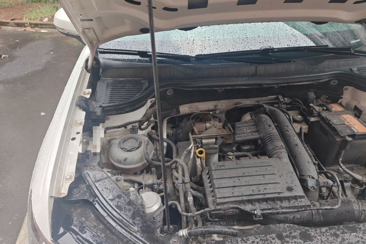 Used Volkswagen Tharu 2020 280TSI Two-Wheel Drive Comfort Edition China VI Standard Engine Bay Right