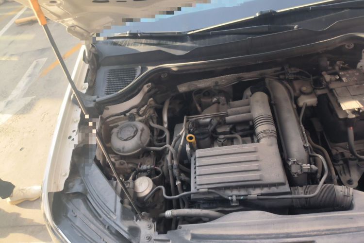 Used Volkswagen Tharu 2020 280TSI Two-Wheel Drive Trend Edition China VI Standard Engine Bay Right