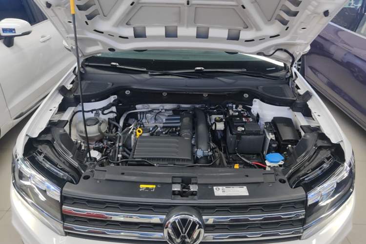 Used Volkswagen Tharu 2020 280TSI Two-Wheel Drive Comfort Edition China VI Standard Engine Bay