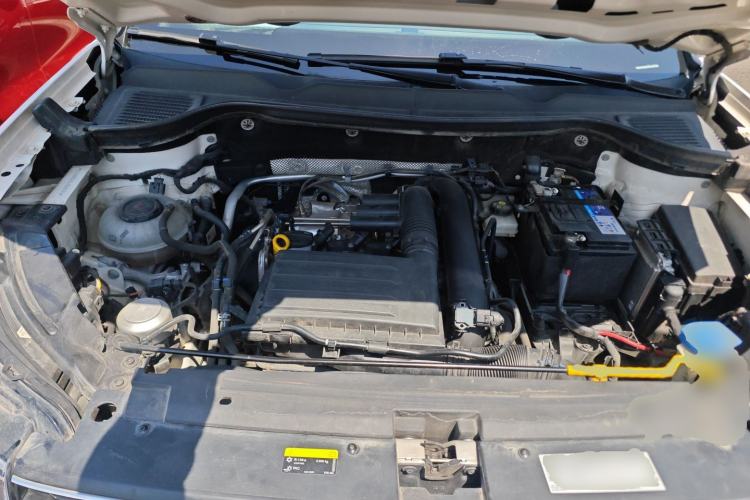 Used Volkswagen Tharu 2020 280TSI Two-Wheel Drive Luxury Plus Version China VI Standard Engine Bay
