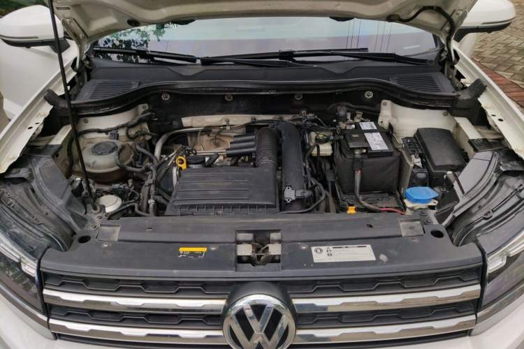 Used Volkswagen Tharu 2020 280TSI Two-Wheel Drive Comfort Edition China VI Standard Engine Bay