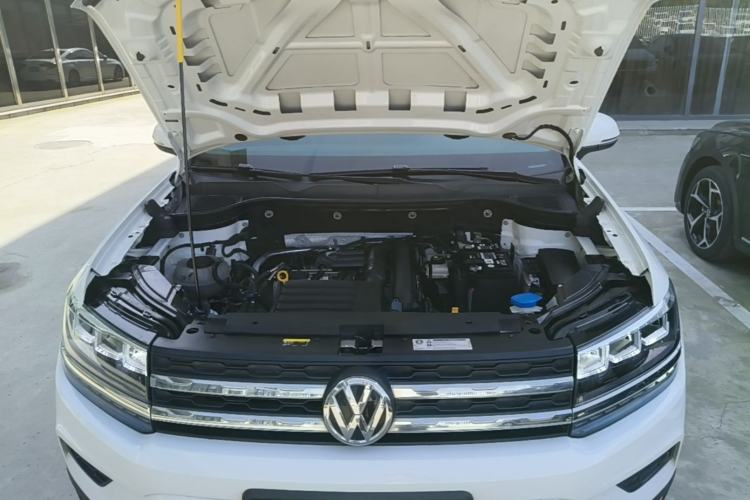 Used Volkswagen Tharu 2020 280TSI Two-Wheel Drive Comfort Edition China VI Standard Engine Bay
