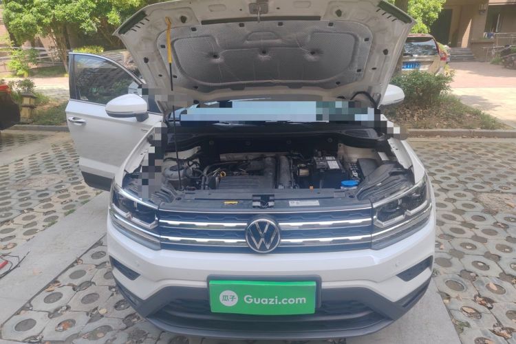 Used Volkswagen Tharu 2020 280TSI Two-Wheel Drive Luxury Edition China VI Standard Engine Bay