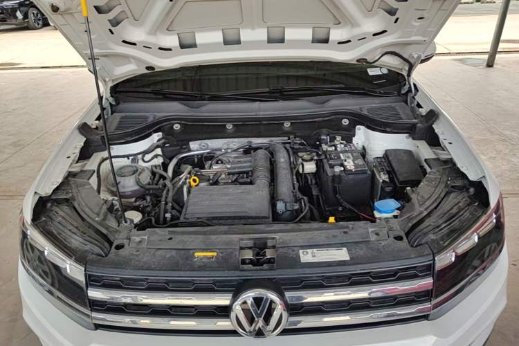 Used Volkswagen Tharu 2020 280TSI Two-Wheel Drive Comfort Edition China VI Standard Engine Bay