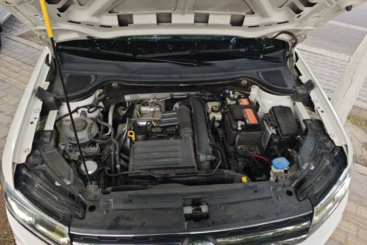 Used Volkswagen Tharu 2020 280TSI Two-Wheel Drive Luxury Plus Version China VI Standard Engine Bay